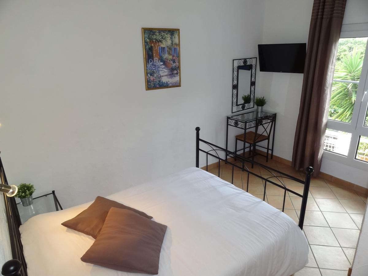 Hotel De La Plage 쎙뜨호뻬 외부 사진
